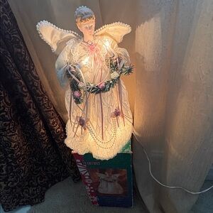 🛍 Vintage Traditions Porcelain Angel Tree Topper /  Tabletop w Box